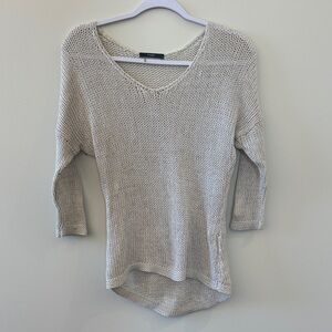 Tarte Cream V-Neck Knit Top